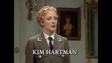 s02e01 .